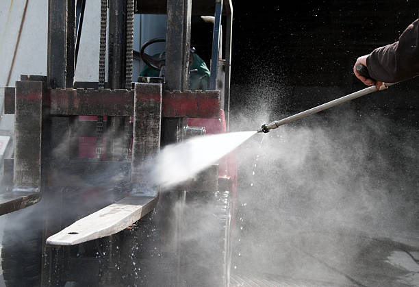 Best Garage Pressure Washing  in Sloan, NY